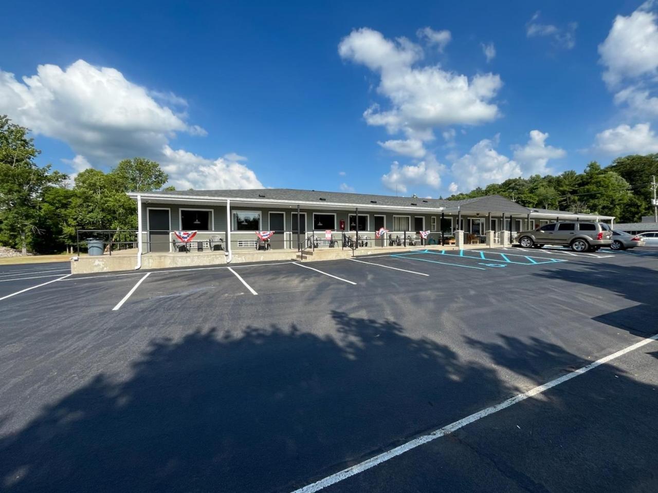 Valley Inn And Suites French Lick Exterior foto